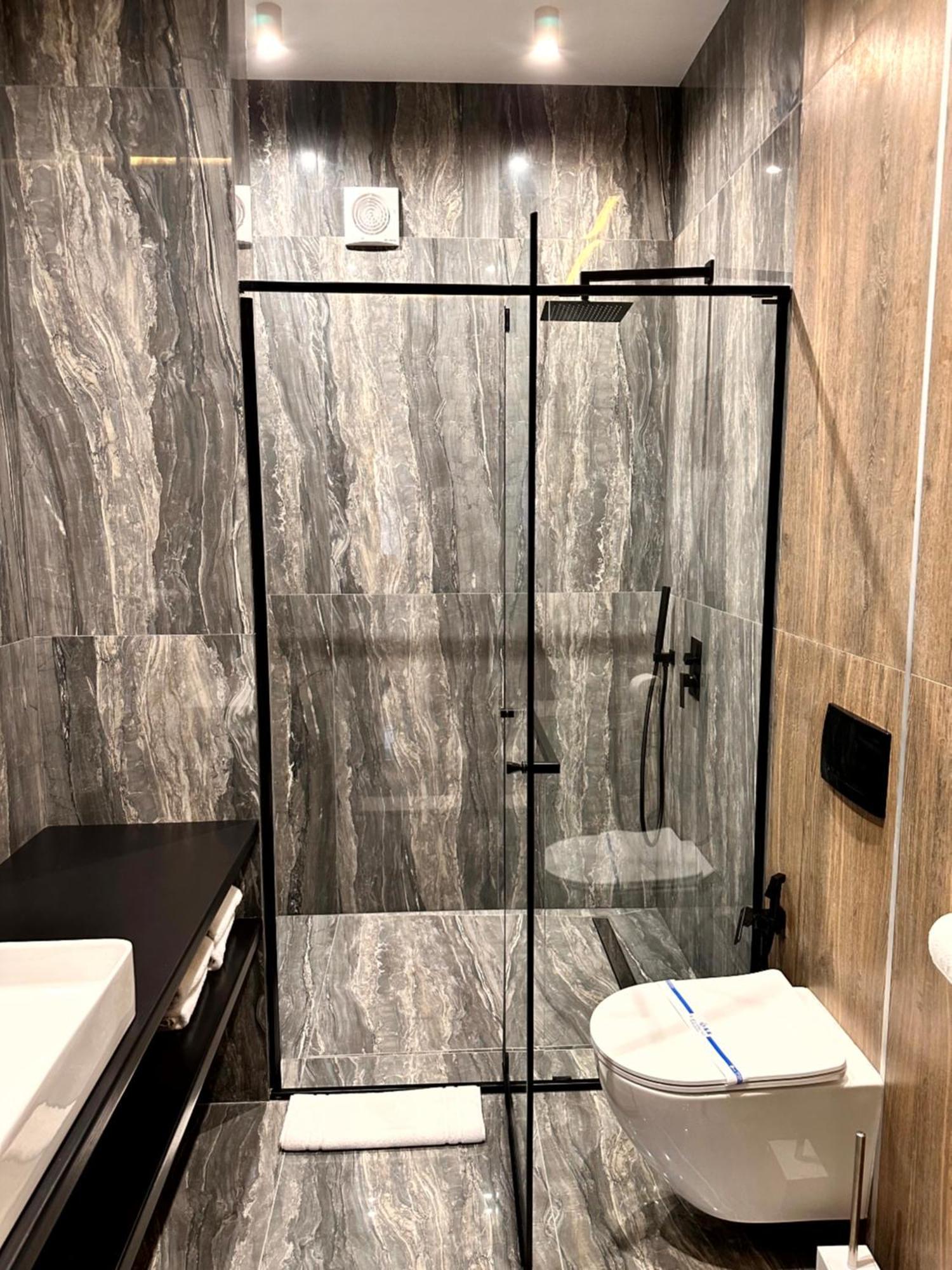 Hotel Golden Lion & Spa Tynnoye Zewnętrze zdjęcie